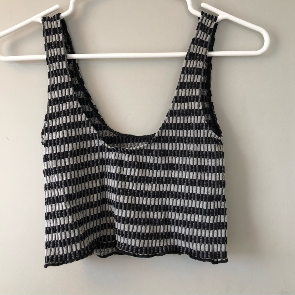 Urban Outfitters crop top